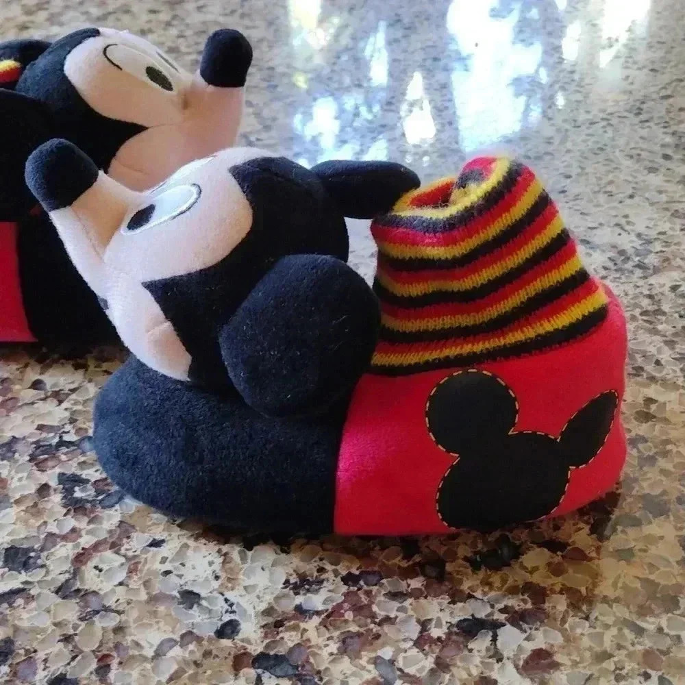 Mickey Mouse Youth Plush Cozy Sock Top Slippers NWOT - Picture 5 of 11